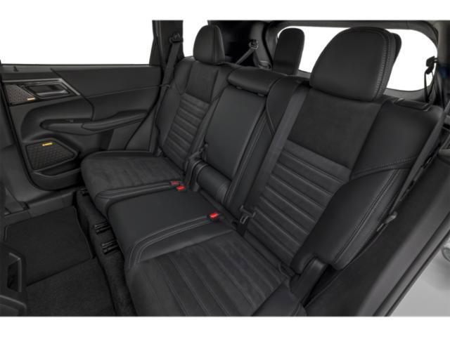 Used 2025 Mitsubishi Outlander SE AWD/4WD image 12