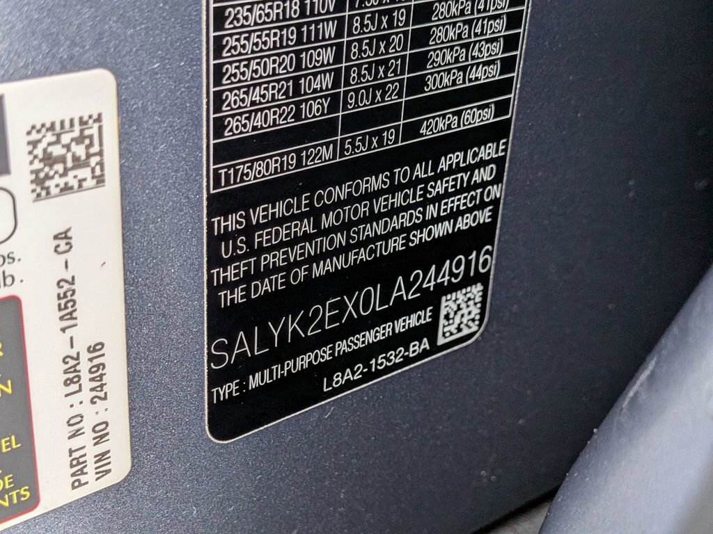 Used 2020 Land Rover Range Rover Velar R-Dynamic S AWD/4WD image 33