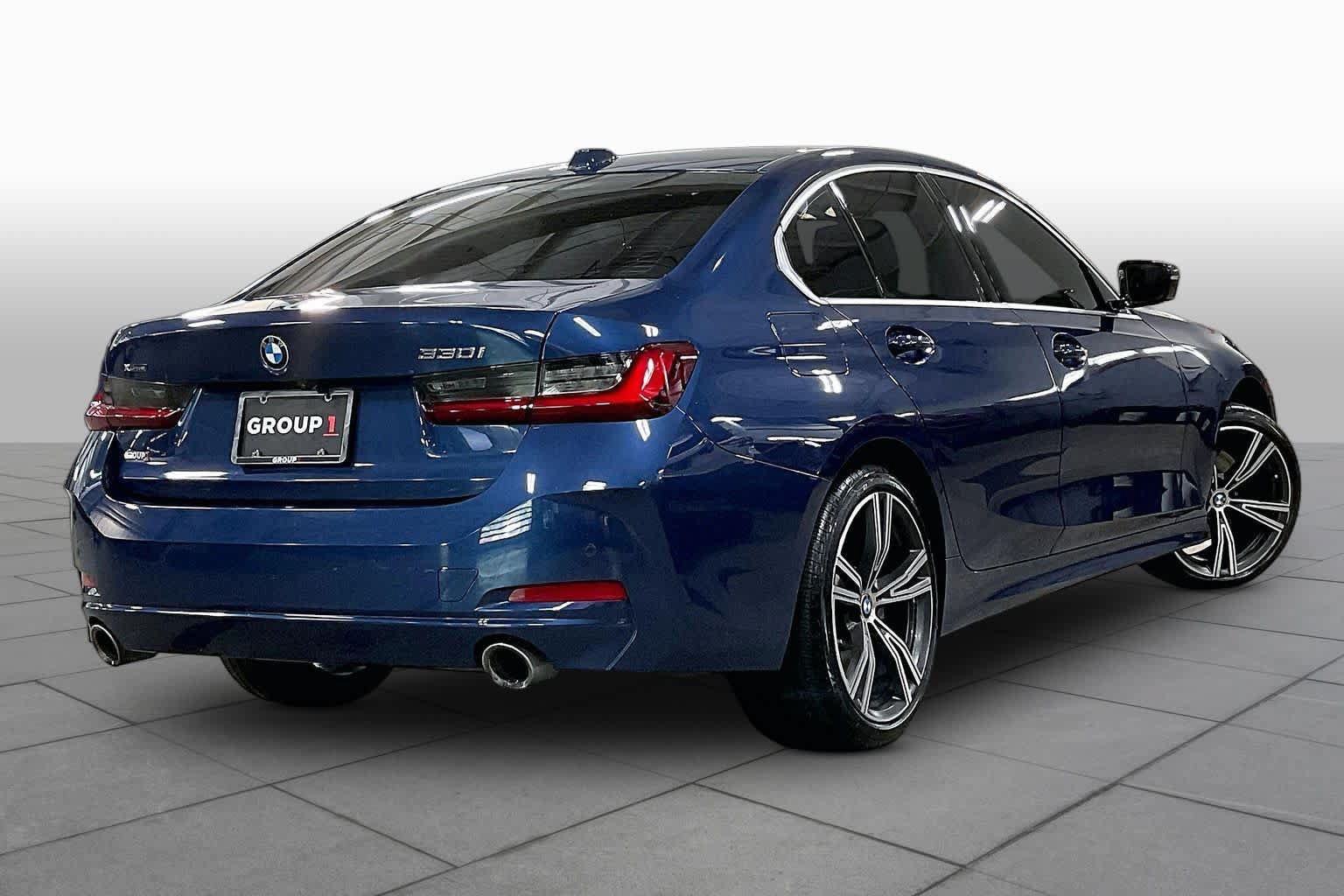 Used 2024 BMW 330i xDrive Sedan w/ Convenience Package AWD/4WD image 13