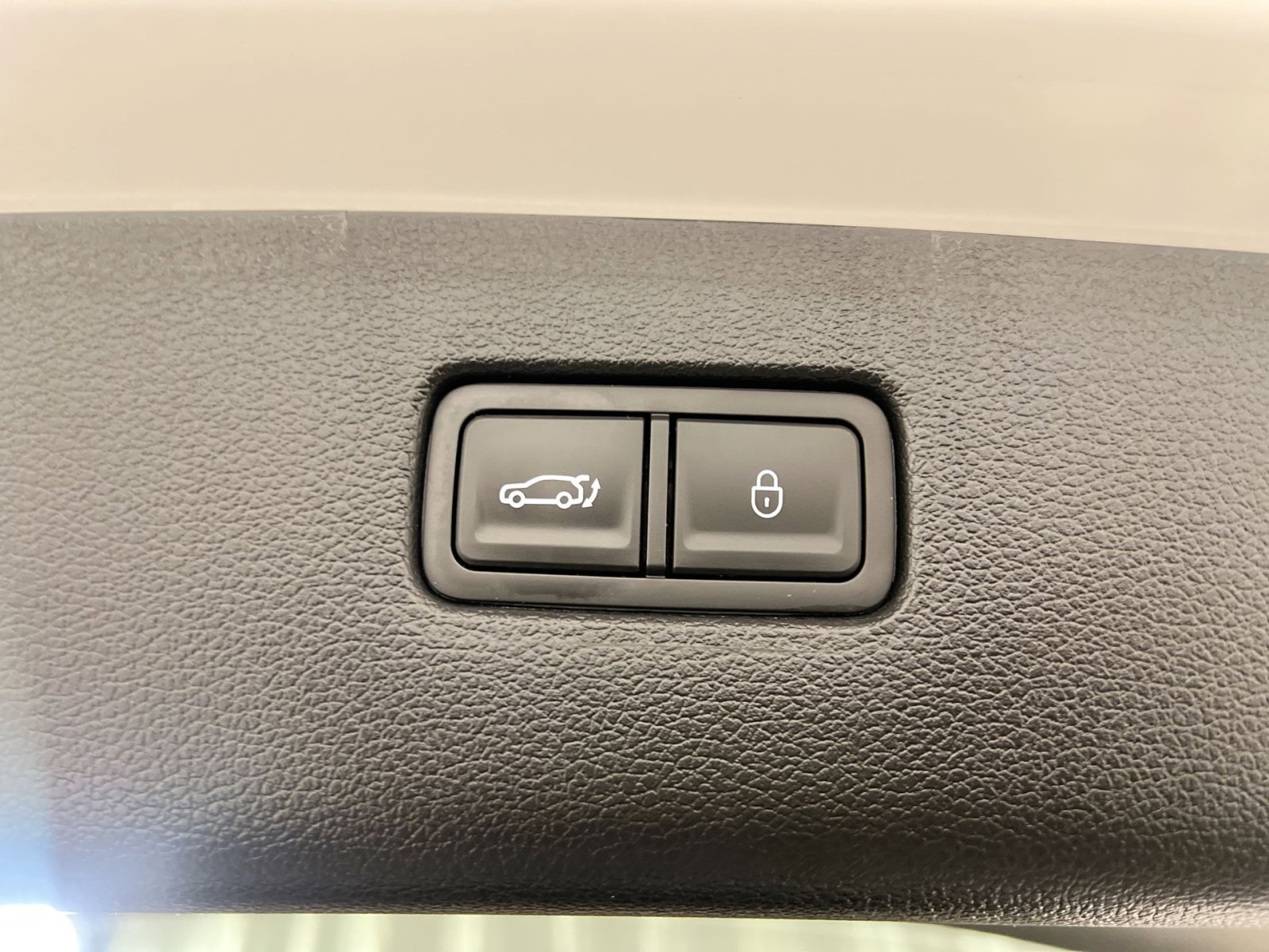Used 2023 Genesis GV80 3.5T image 28
