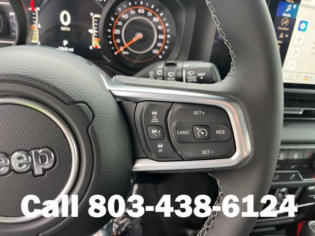 Used 2026 Jeep Wrangler Unlimited Sahara AWD/4WD image 20