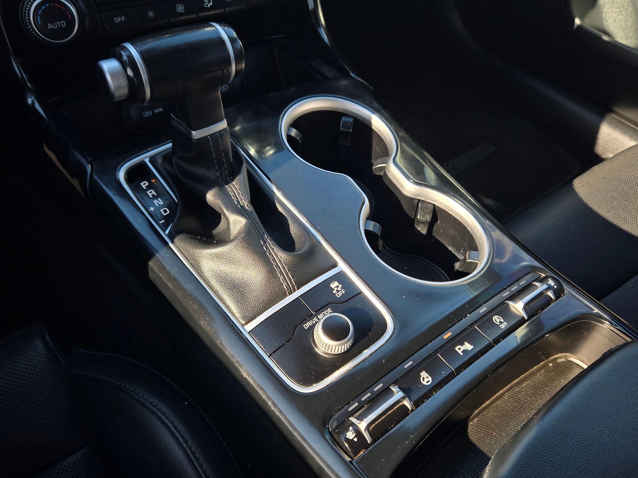 Certified 2019 Kia Stinger image 30