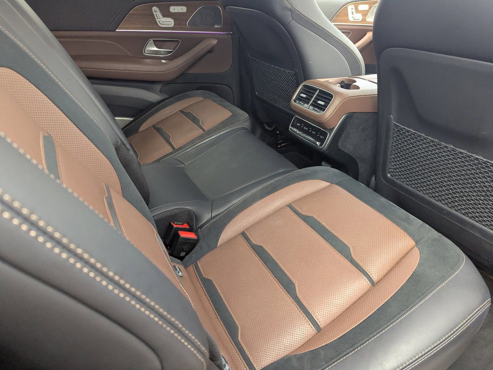 Used 2024 Mercedes-Benz GLS 63 AMG 4MATIC image 14