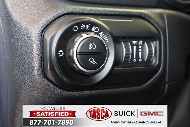 Used 2021 Jeep Gladiator Overland w/ Popular Equipment Package AWD/4WD image 20