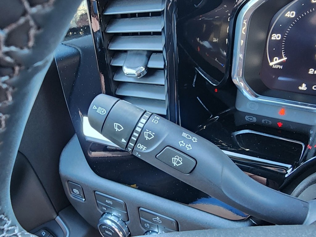 New 2026 GMC Sierra 1500 Elevation image 23