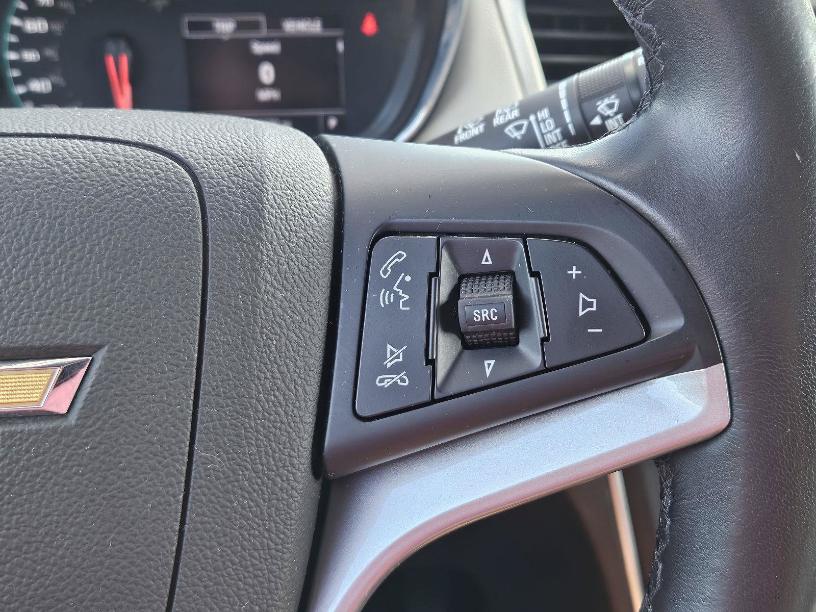 Used 2019 Chevrolet Trax LT w/ Driver Confidence Package FWD image 10