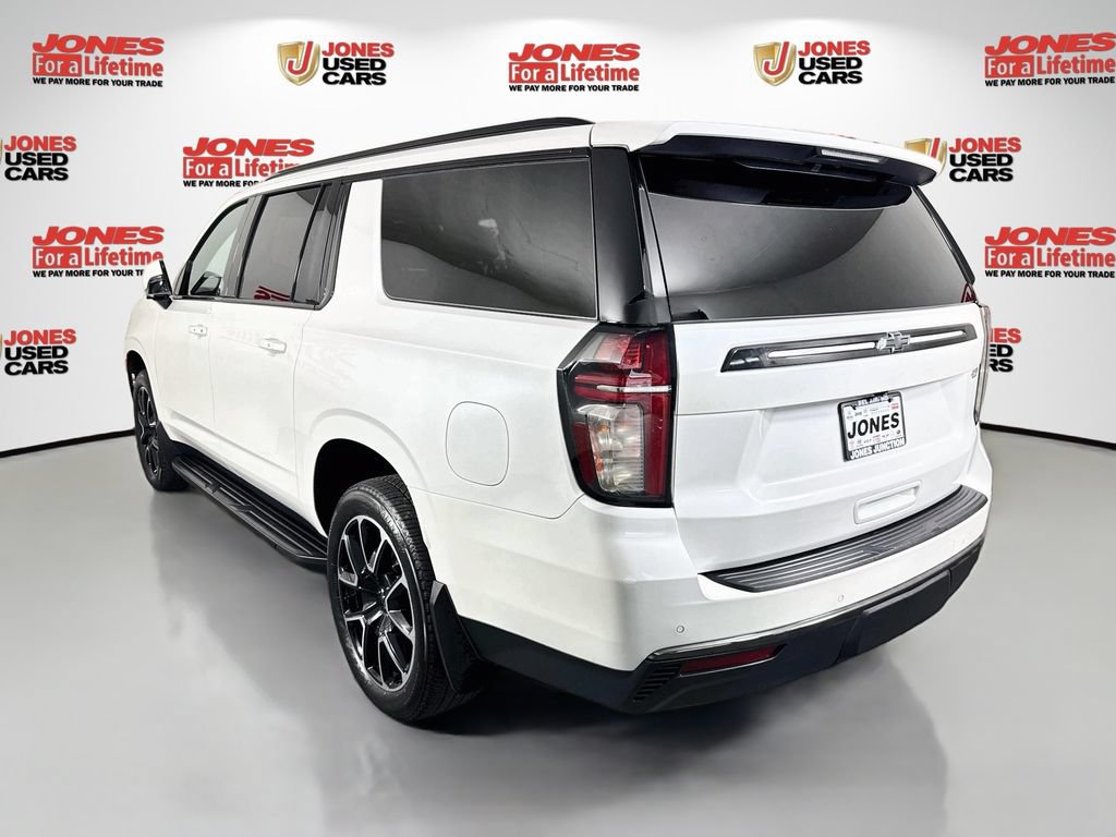 Used 2022 Chevrolet Suburban RST w/ Luxury Package AWD/4WD image 2