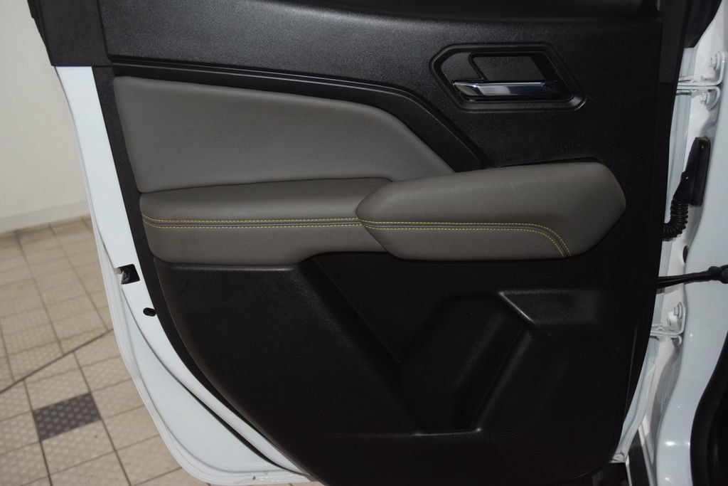 Used 2024 Chevrolet Colorado ZR2 w/ ZR2 Convenience Package III AWD/4WD image 48