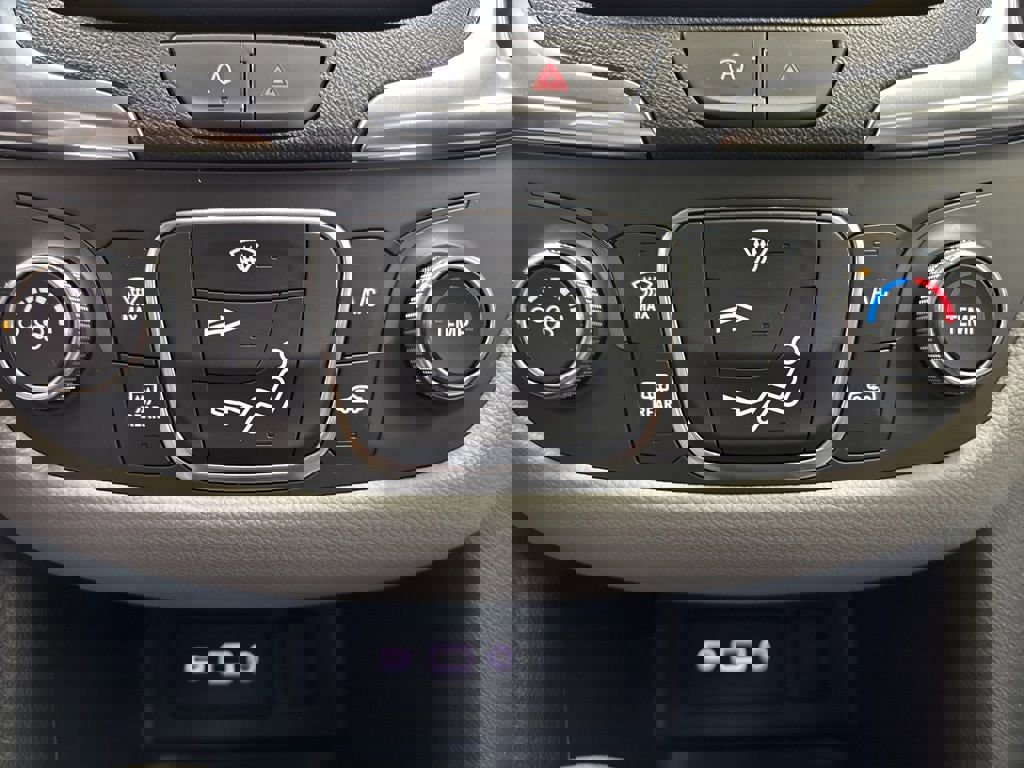 Certified 2022 Chevrolet Equinox LS w/ LS Convenience Package image 29