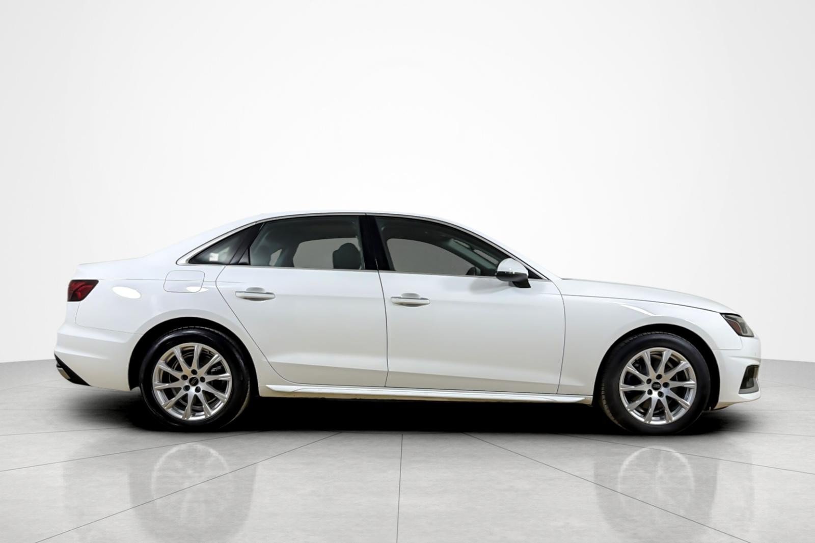 Used 2023 Audi A4 2.0T Premium w/ Convenience Package AWD/4WD image 6