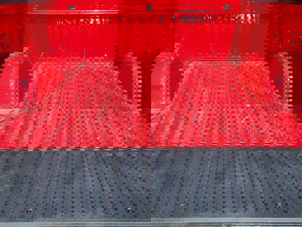 Used 2023 GMC Sierra 1500 Elevation image 17