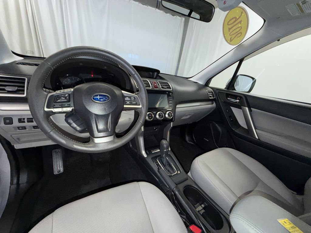 Used 2016 Subaru Forester 2.5i Touring w/ Eyesight & Navigation System AWD/4WD image 18