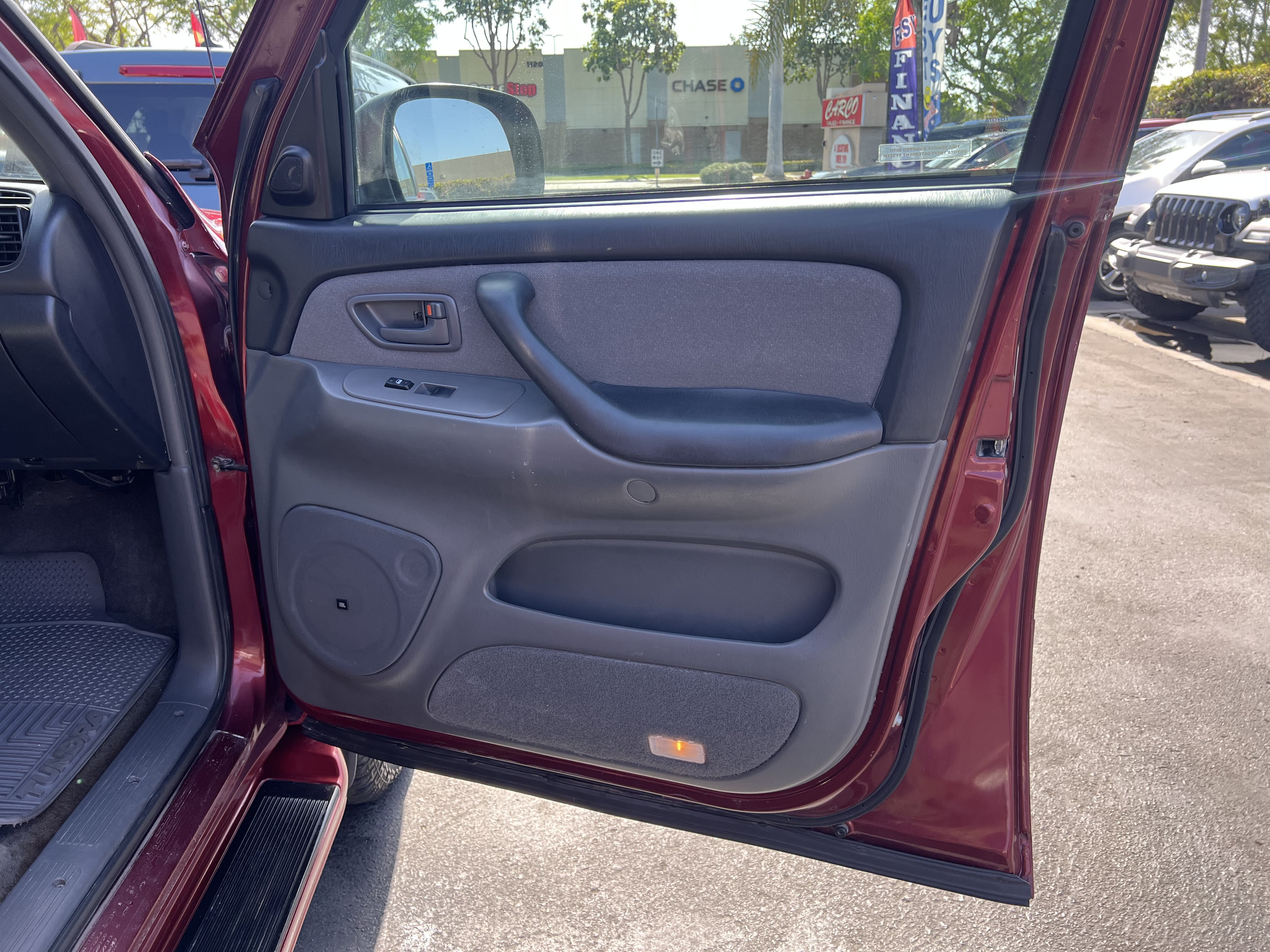 Used 2004 Toyota Tundra Limited AWD/4WD image 30