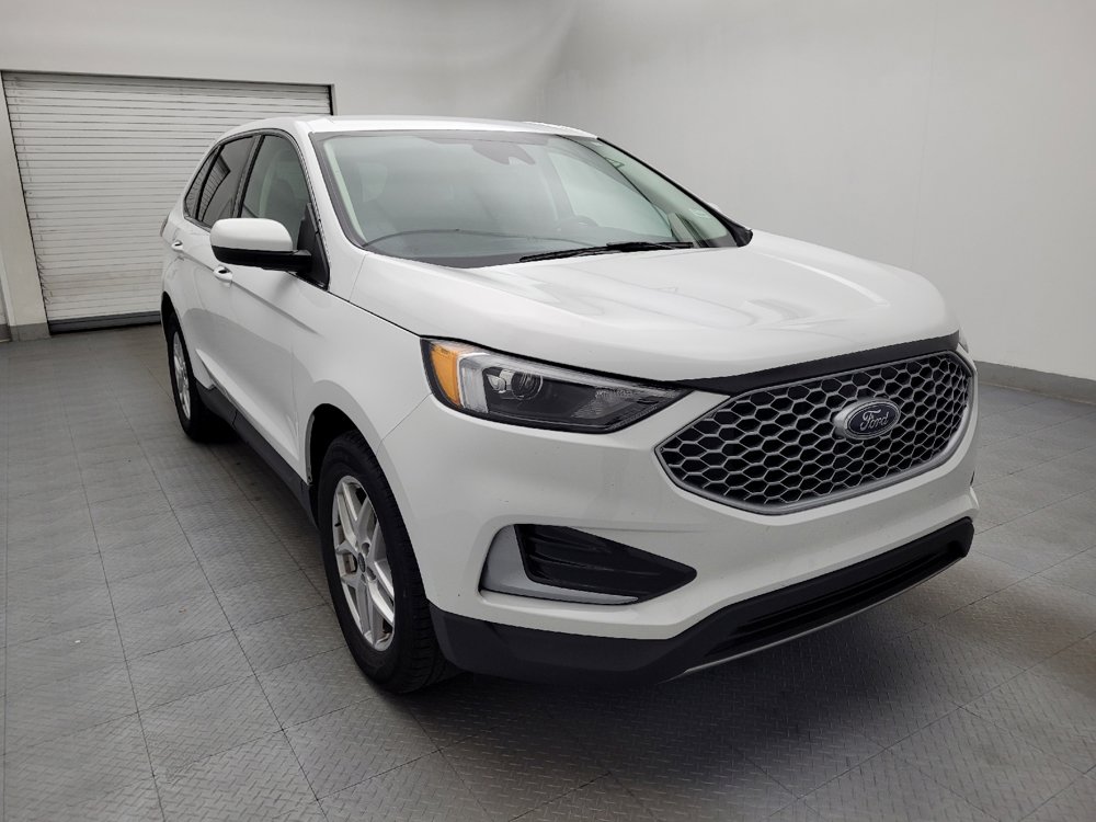 Used 2023 Ford Edge SEL image 13