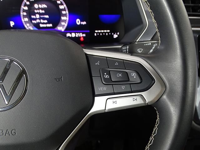 Used 2024 Volkswagen Tiguan SE image 22