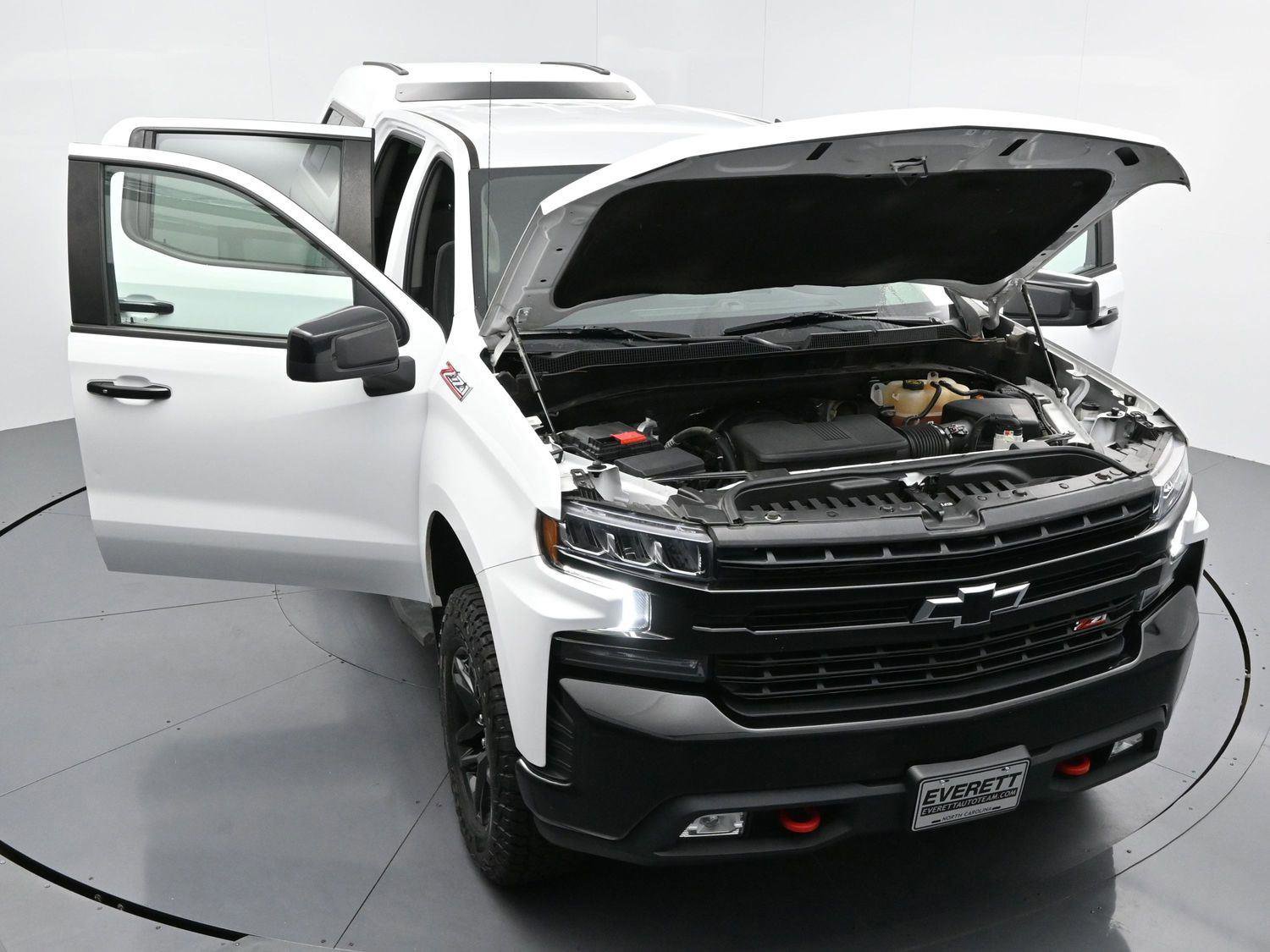 Used 2022 Chevrolet Silverado 1500 LT Trail Boss AWD/4WD image 41