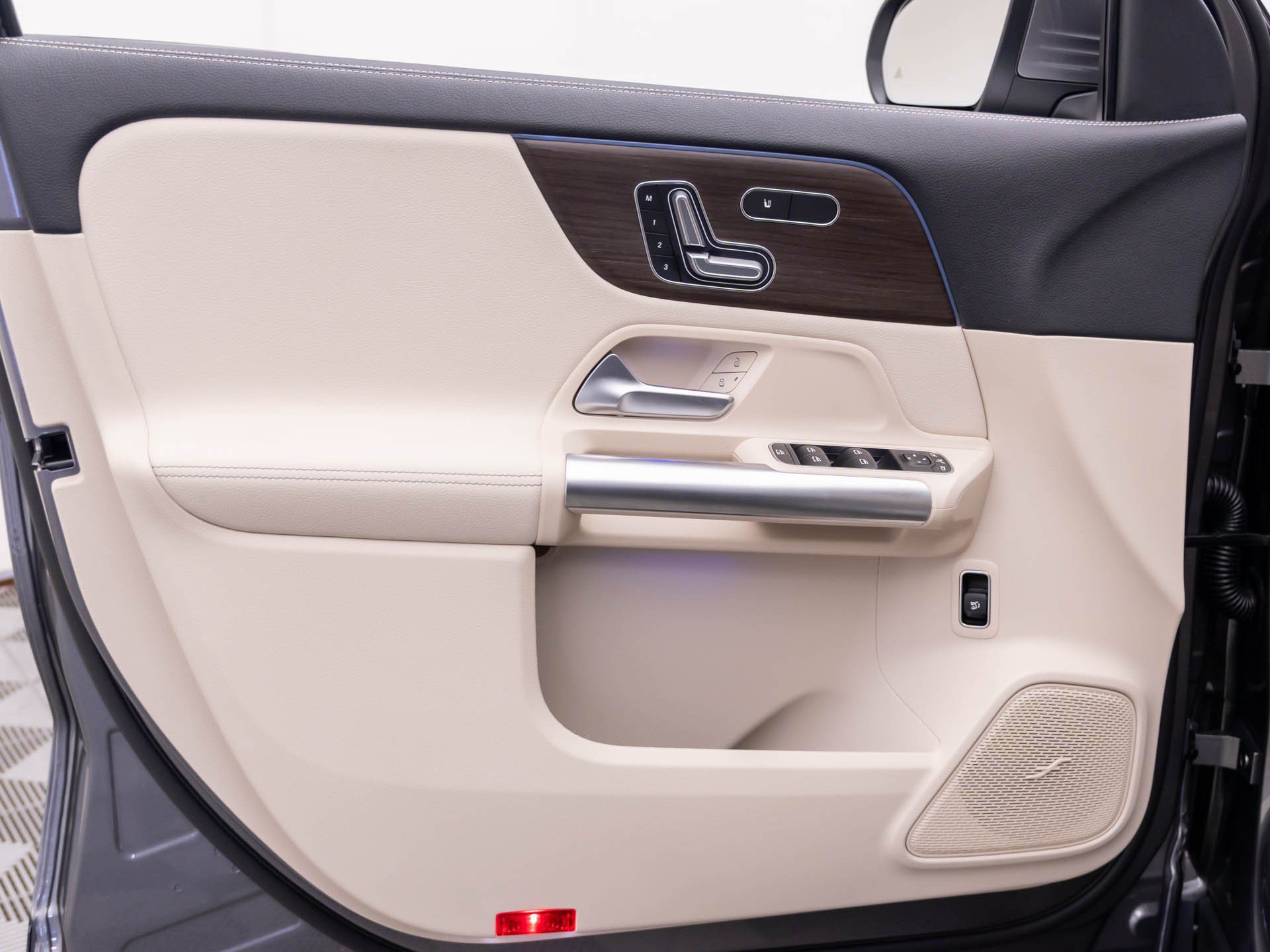 New 2026 Mercedes-Benz GLA 250 4MATIC image 14