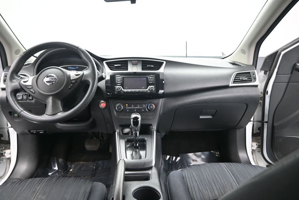 Used 2017 Nissan Sentra SV FWD image 22