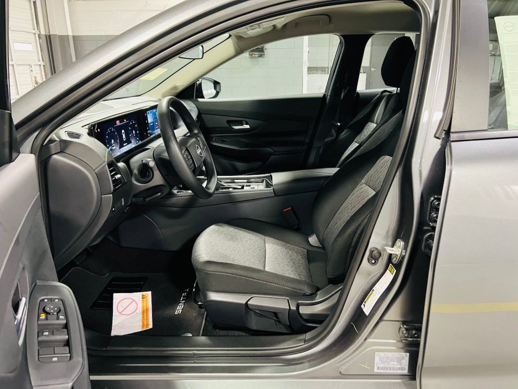 New 2027 Nissan Sentra SV FWD image 20