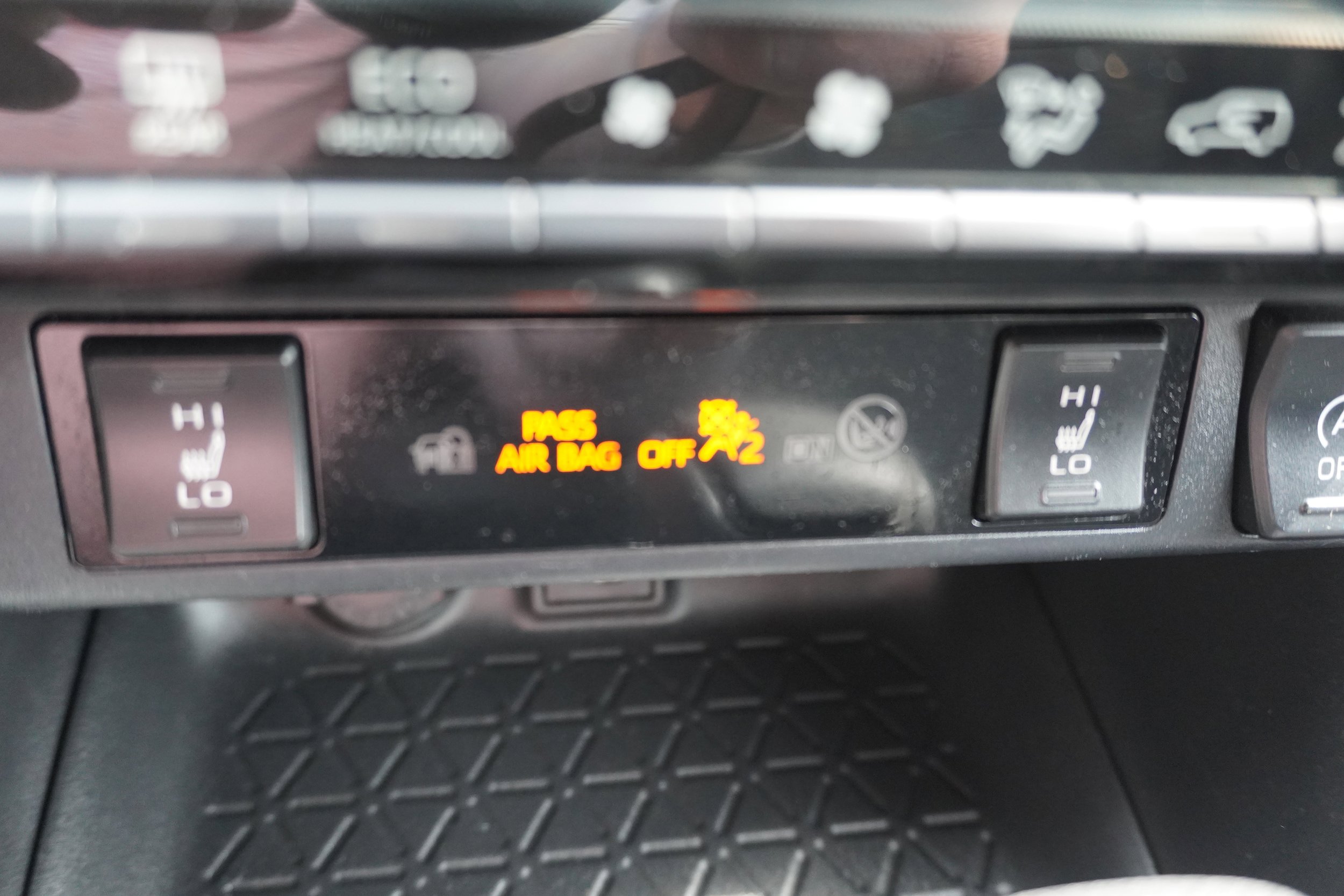 Certified 2023 Toyota RAV4 XLE w/ Convenience Package AWD/4WD image 28