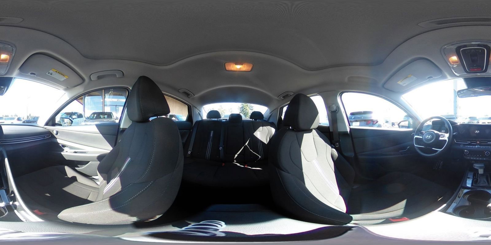 Used 2025 Hyundai Elantra SEL FWD image 45