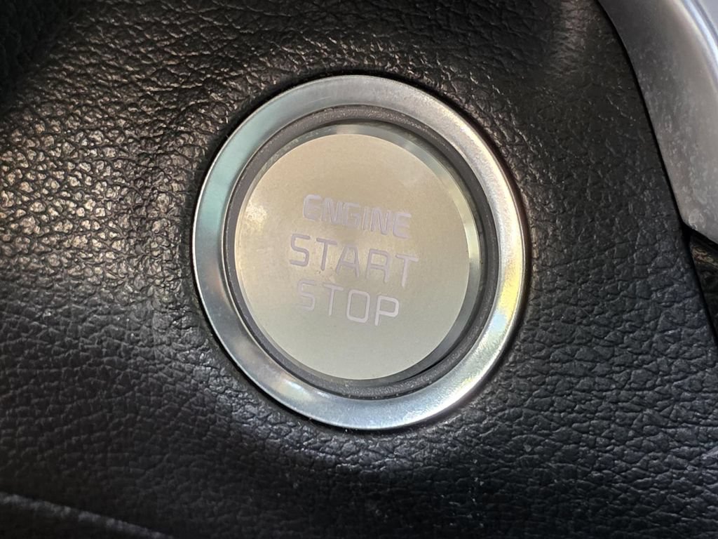 Used 2022 Kia Telluride EX AWD/4WD image 25