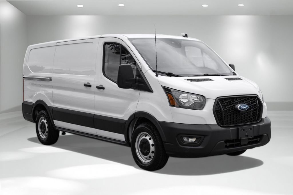 Used 2023 Ford Transit 150 Low Roof RWD image 5