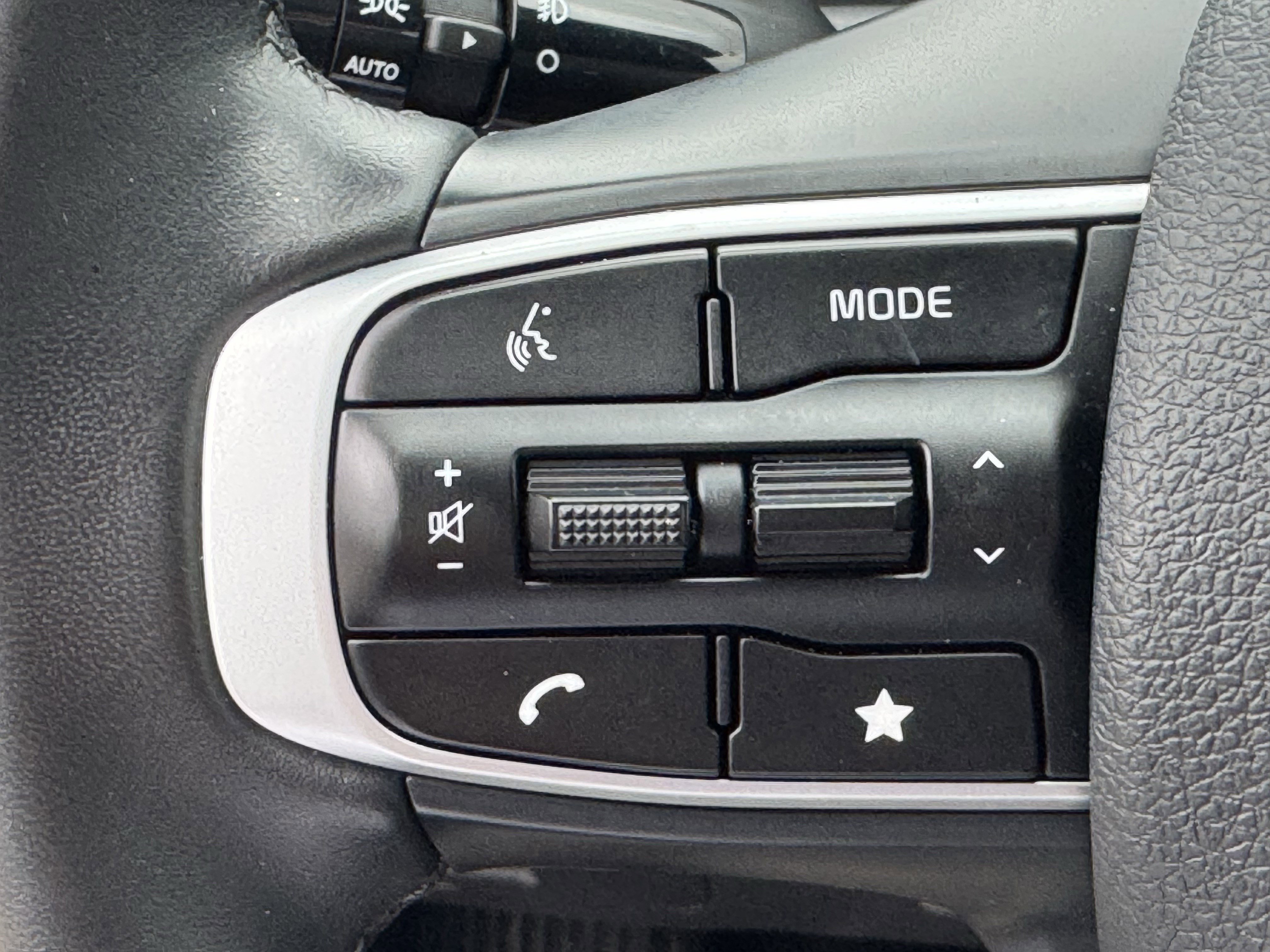 Used 2025 Kia K5 GT-Line w/ GT-Line Premium Package image 27