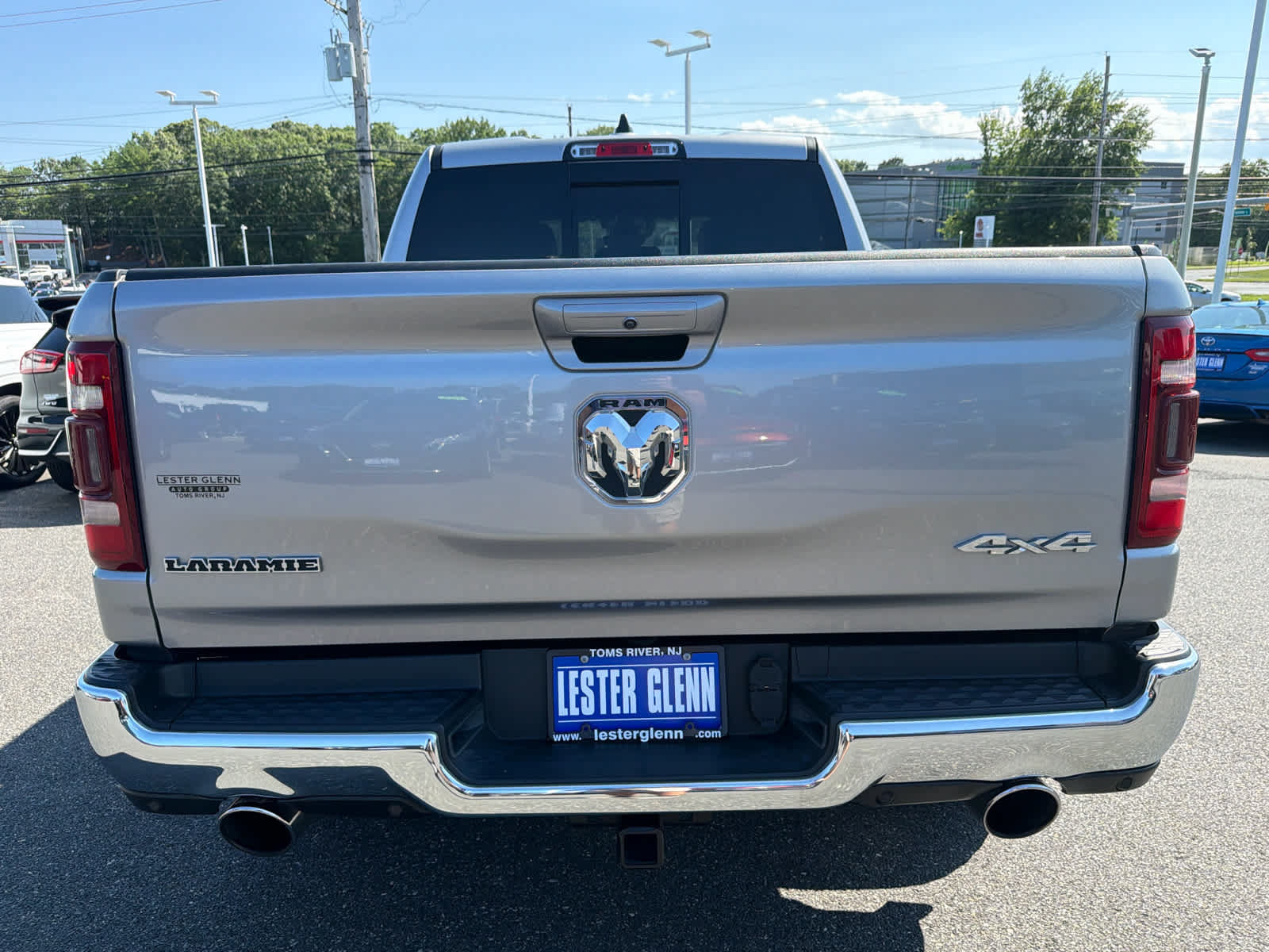 Used 2023 RAM 1500 Laramie AWD/4WD image 34