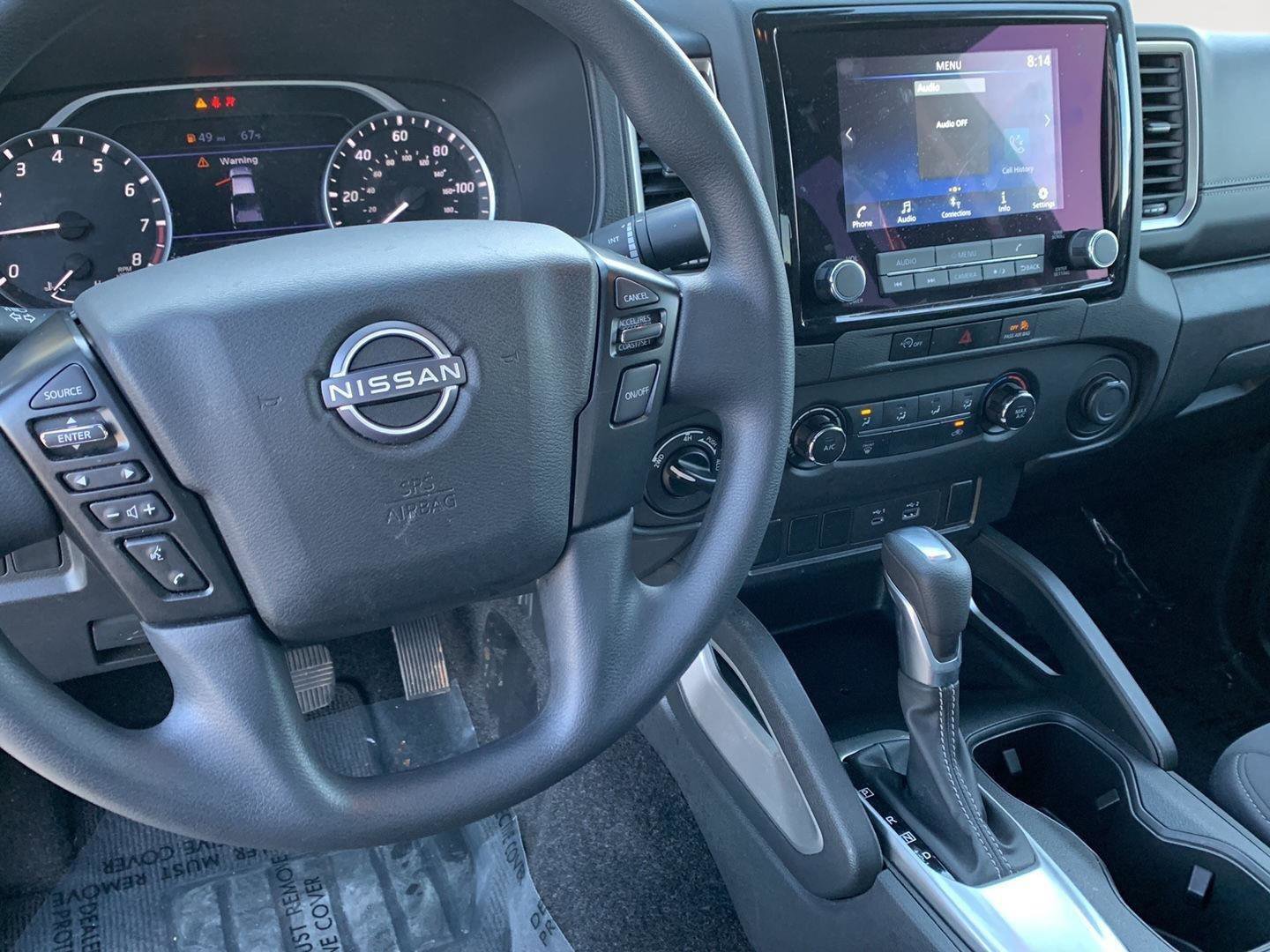Used 2024 Nissan Frontier SV image 16