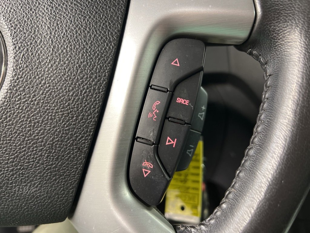 Used 2012 GMC Acadia SLT image 17