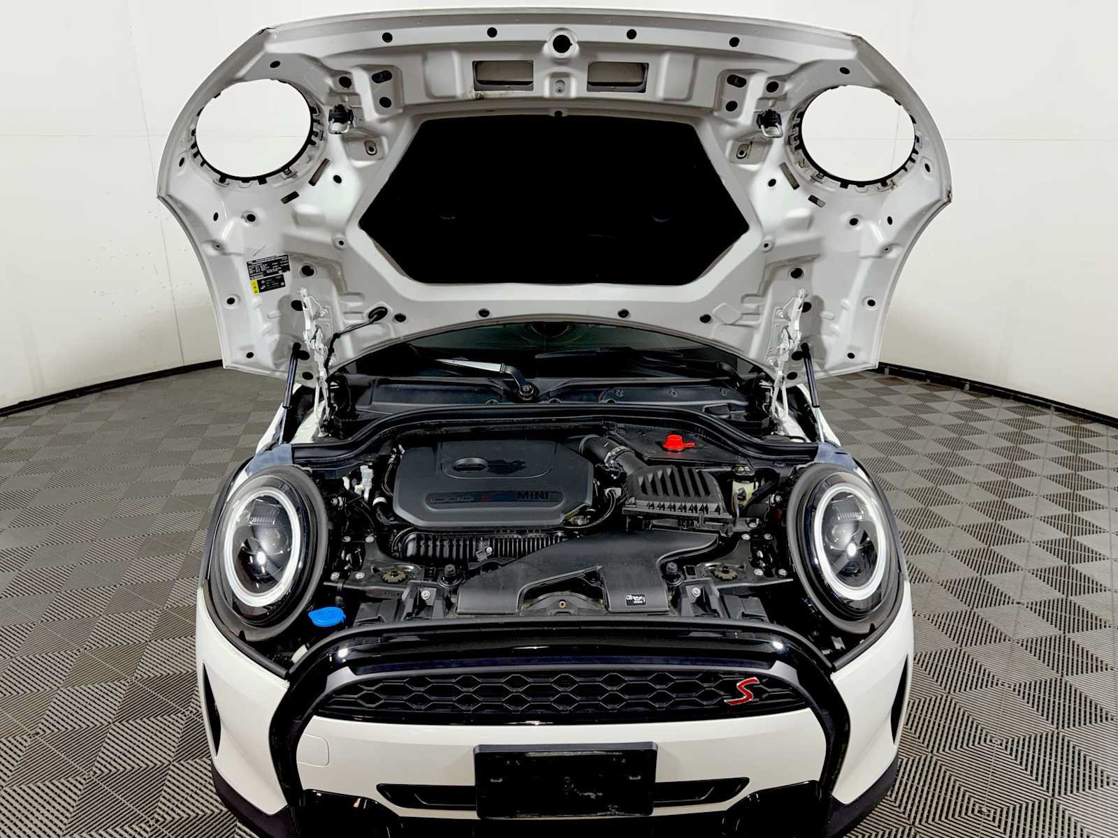 Used 2024 MINI Cooper S FWD image 30