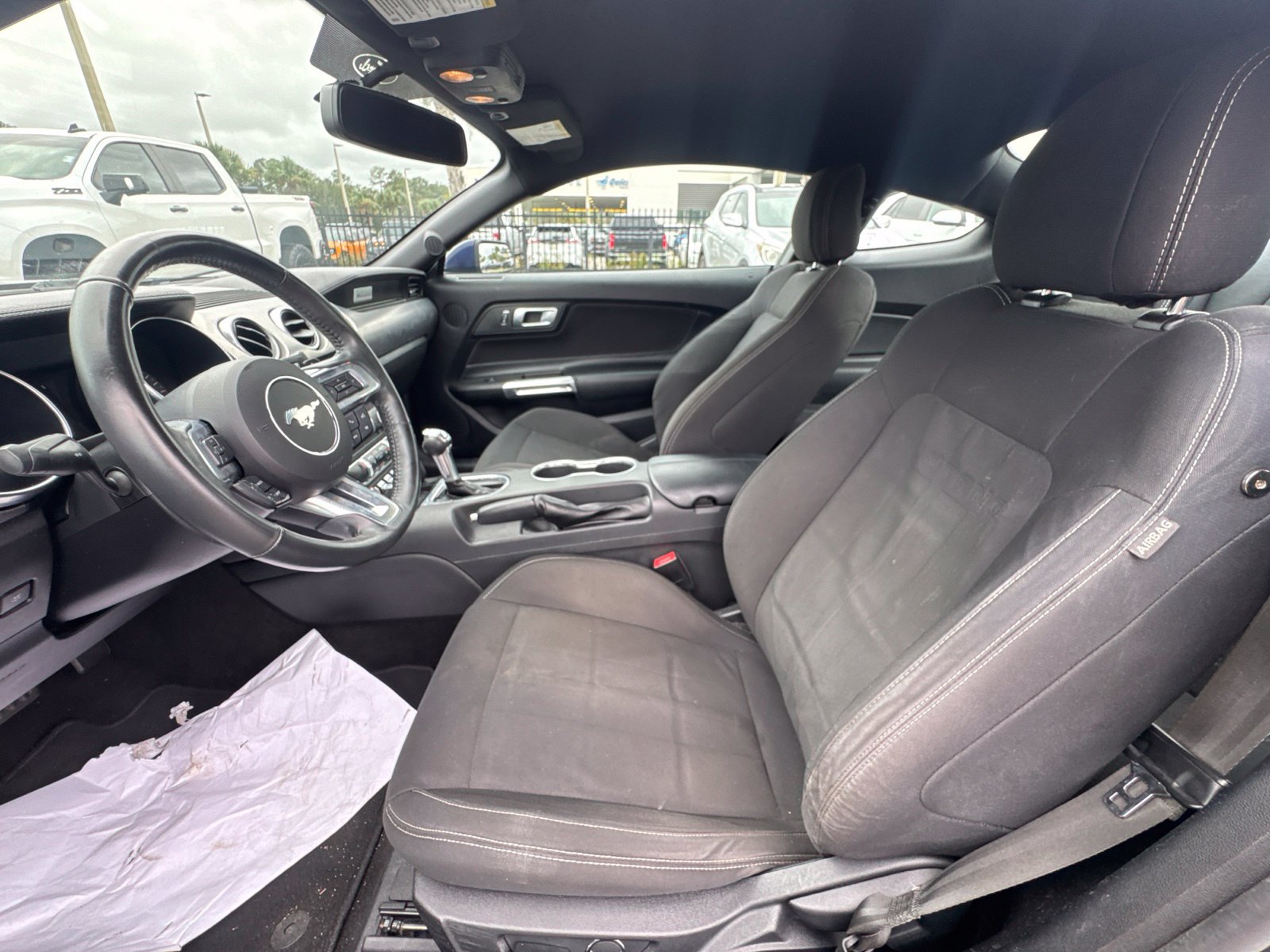 Used 2018 Ford Mustang Coupe w/ Equipment Group 101A RWD image 13