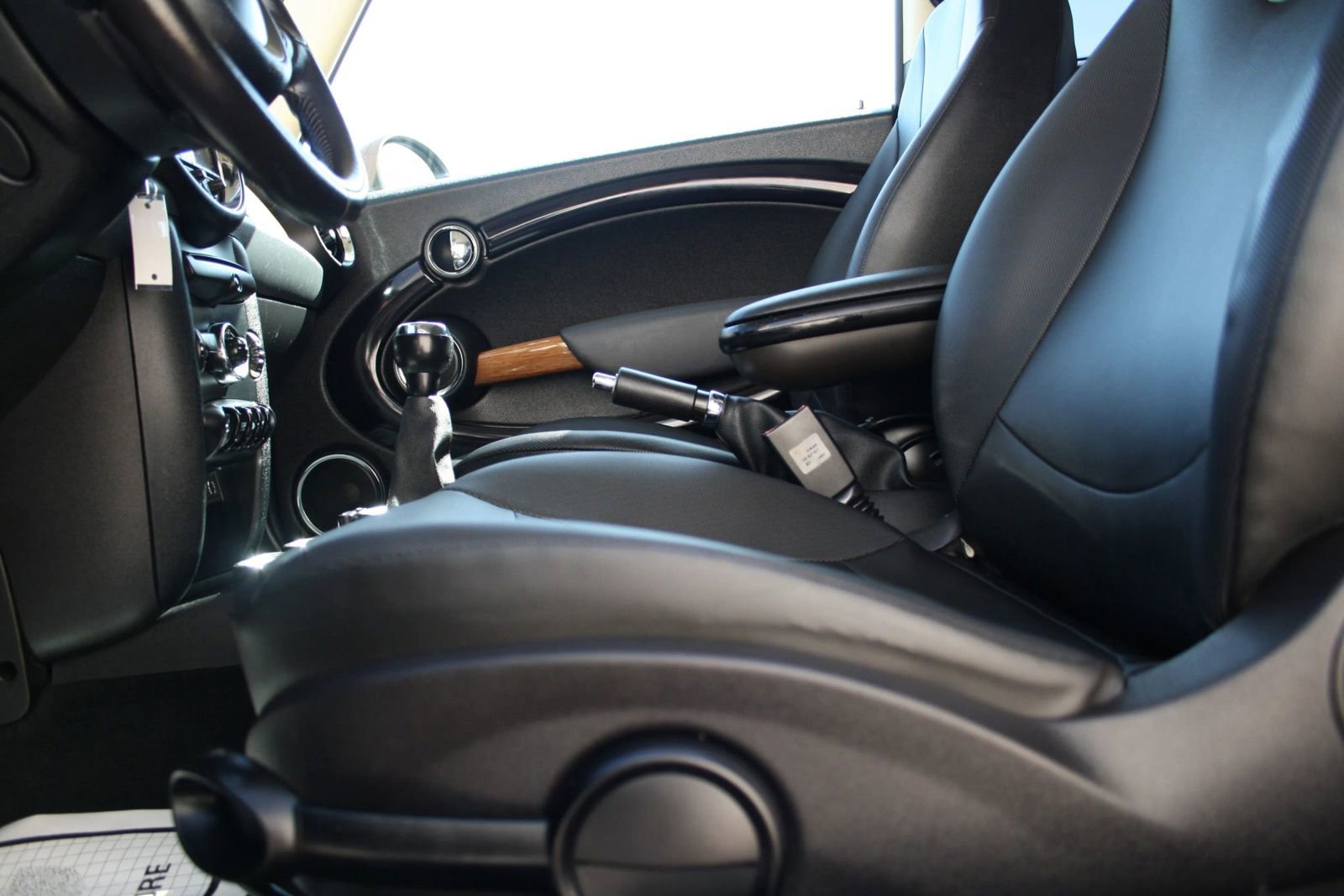 Used 2011 MINI Cooper Clubman image 15