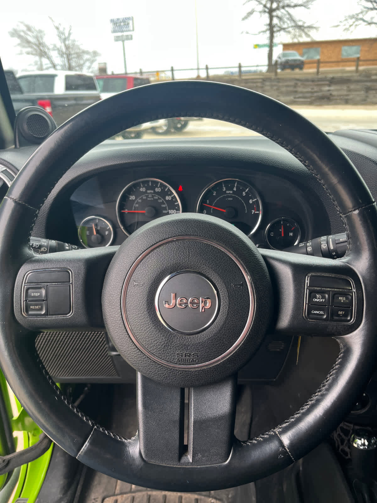 Used 2013 Jeep Wrangler Unlimited Rubicon image 18