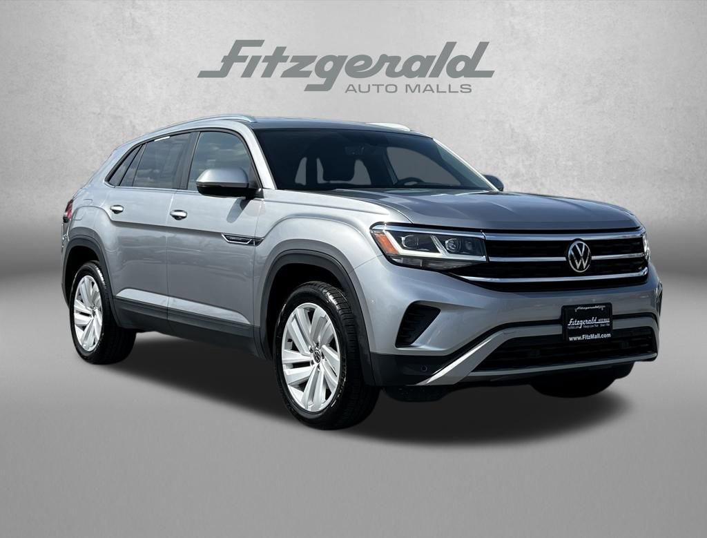 Used 2023 Volkswagen Atlas Cross Sport SE image 1