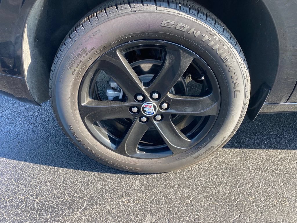 Used 2024 Buick Enclave Essence w/ Sport Touring Edition FWD image 31