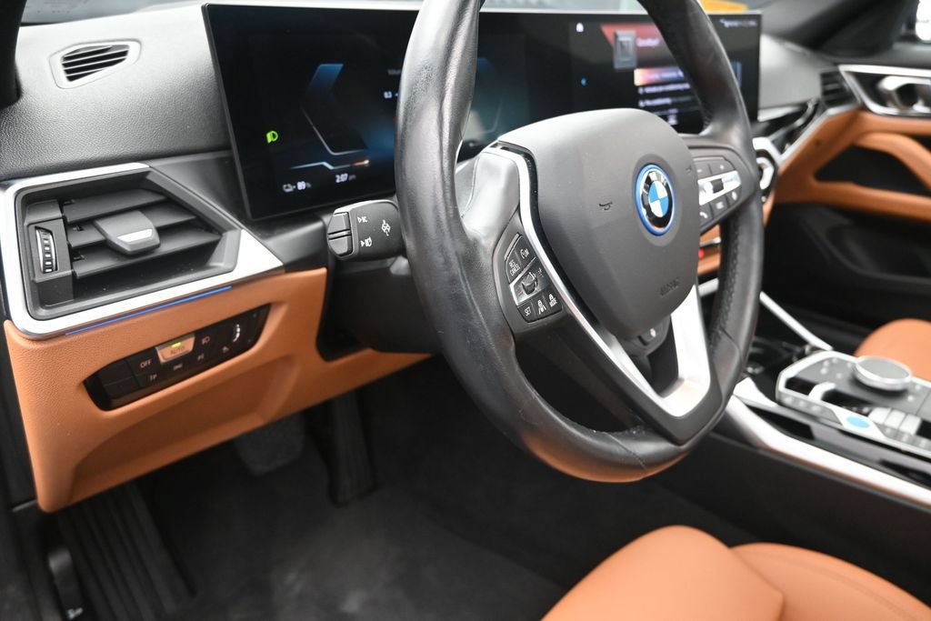 Certified 2023 BMW i4 eDrive35 RWD image 12