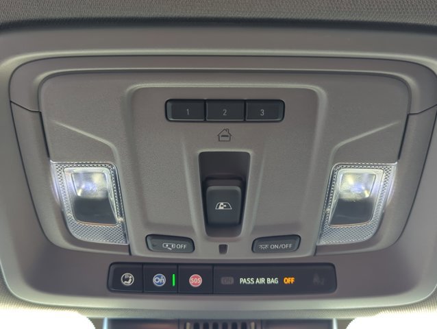 Used 2025 Chevrolet Silverado 1500 LT image 23