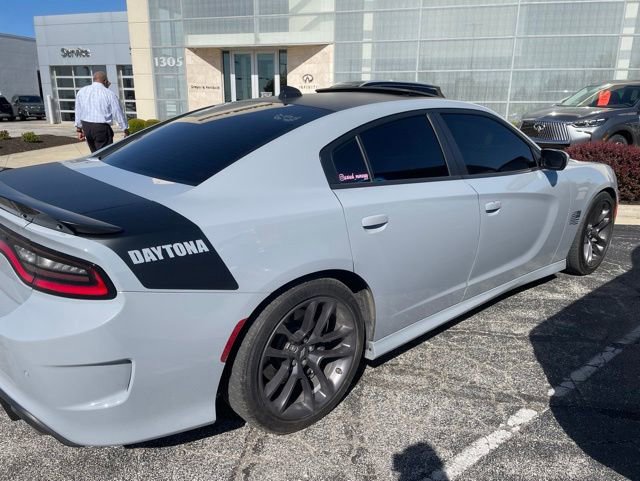 Used 2022 Dodge Charger R/T w/ Daytona Edition Group RWD image 2