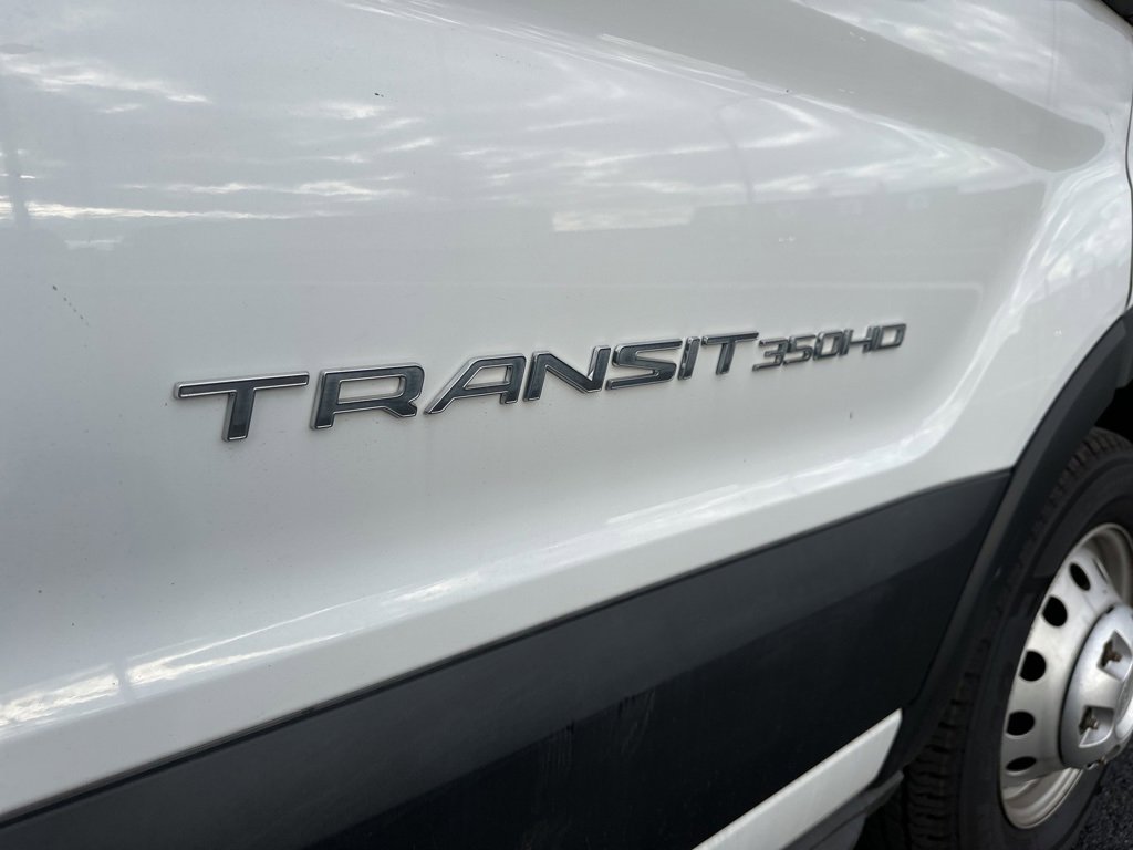 Used 2020 Ford Transit 350 DRW w/ Exterior Upgrade Package image 19