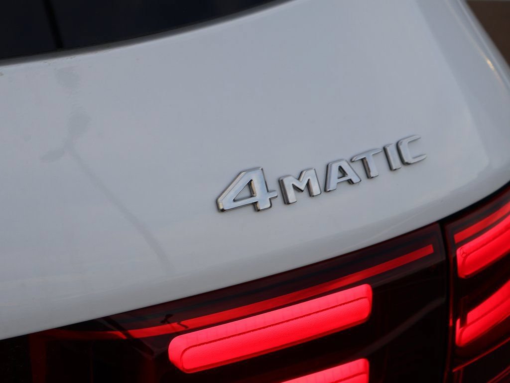 New 2026 Mercedes-Benz GLB 250 4MATIC image 9