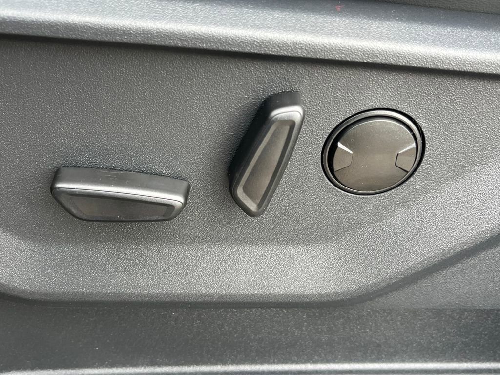 New 2025 Ford Expedition Max Active image 22