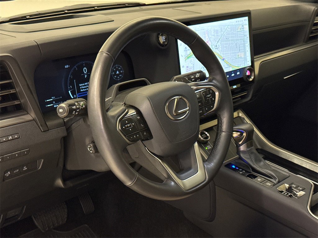 Used 2024 Lexus GX 550 image 19