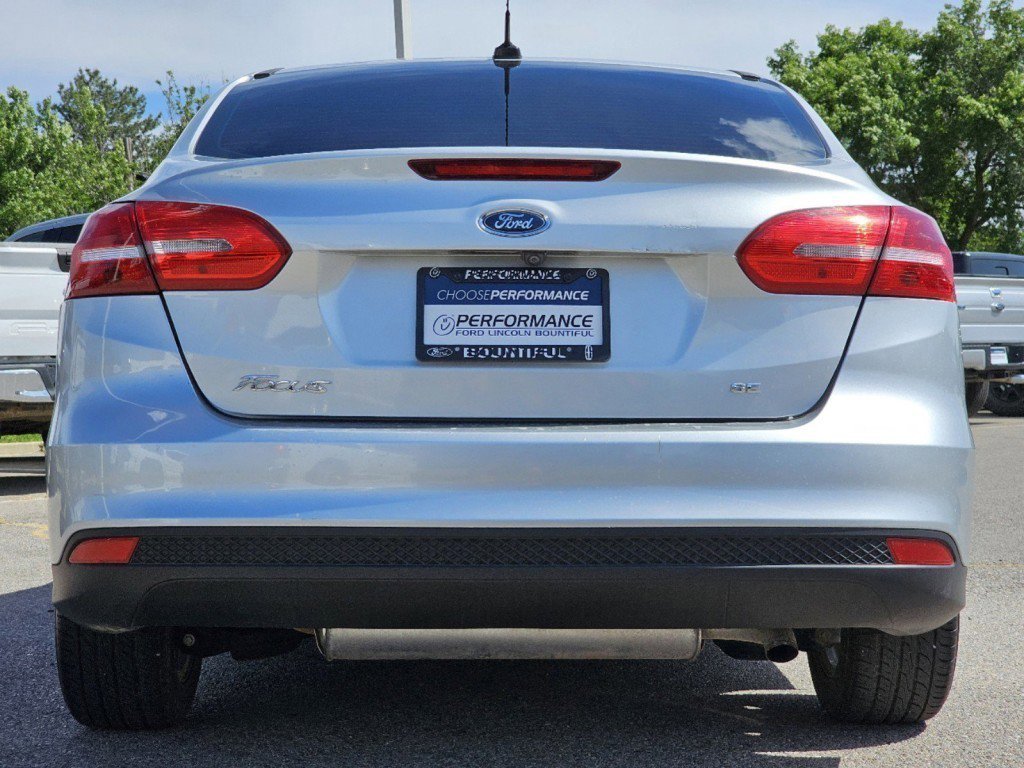 Used 2017 Ford Focus SE FWD image 11