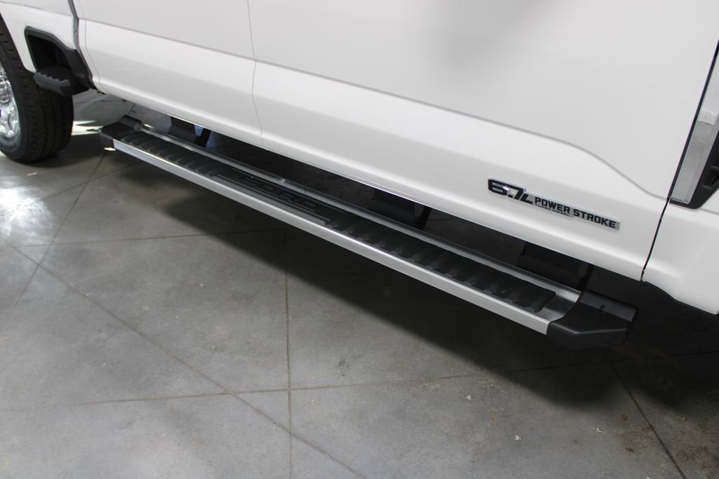 New 2026 Ford F250 Lariat w/ Chrome Package image 13