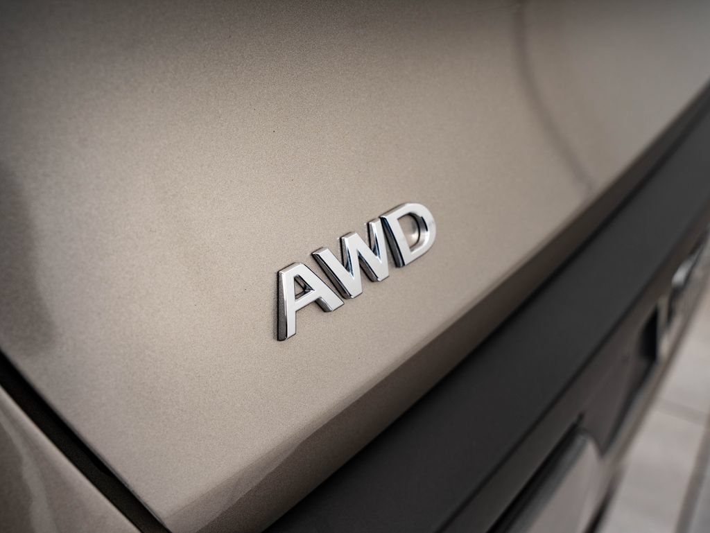 Used 2023 INFINITI QX60 Luxe AWD/4WD image 20