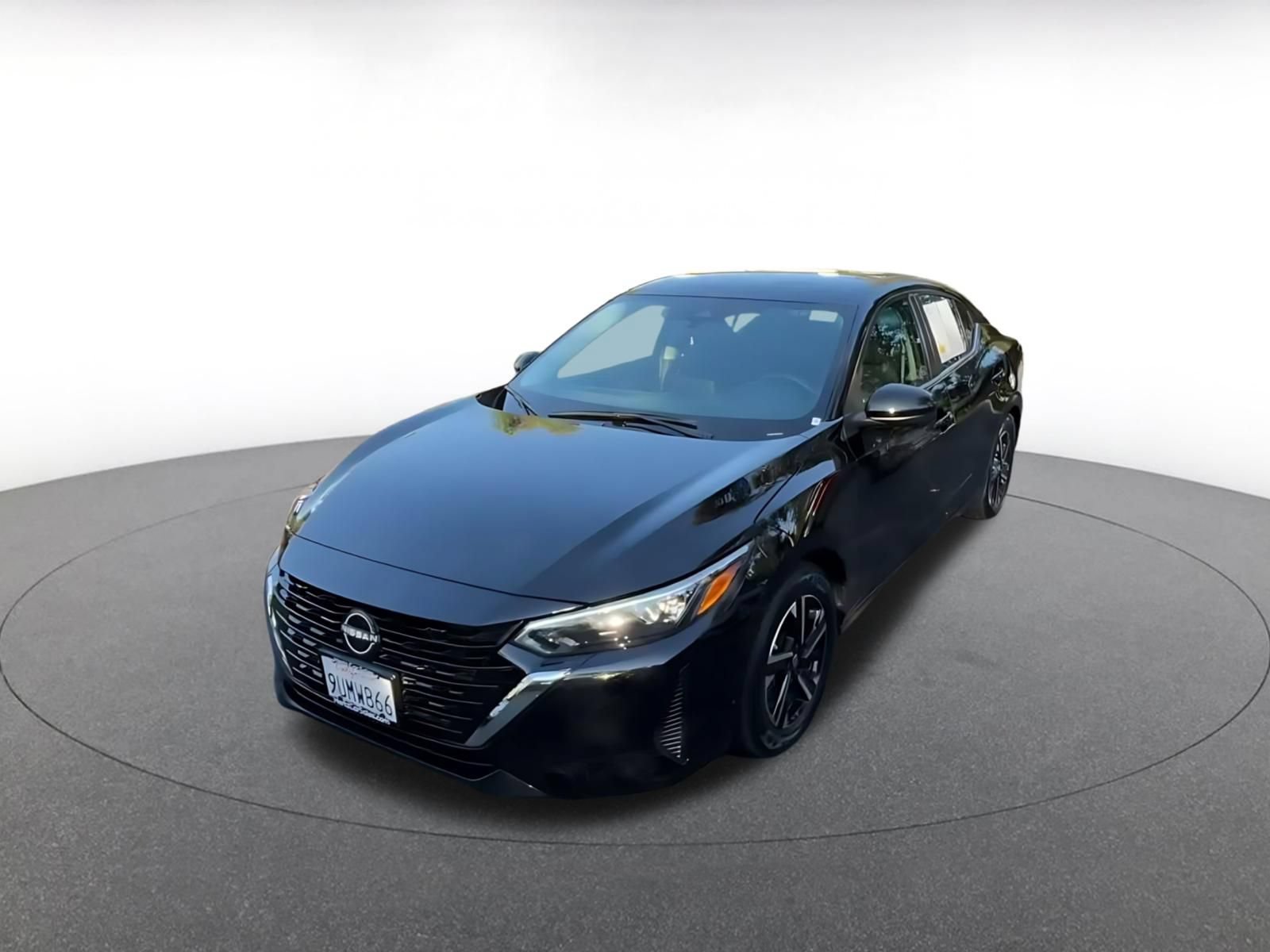 Used 2025 Nissan Sentra SV FWD image 6