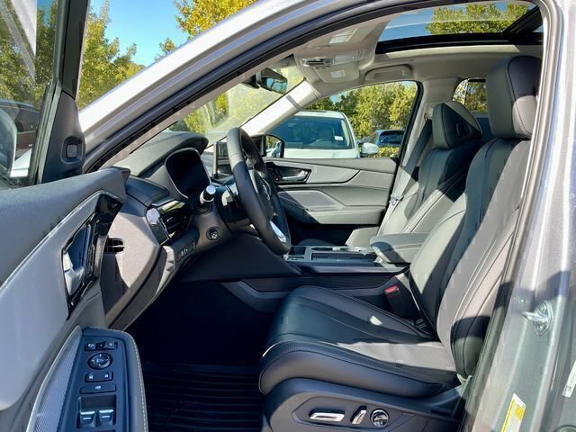 New 2026 Acura MDX w/ Technology Package FWD image 8