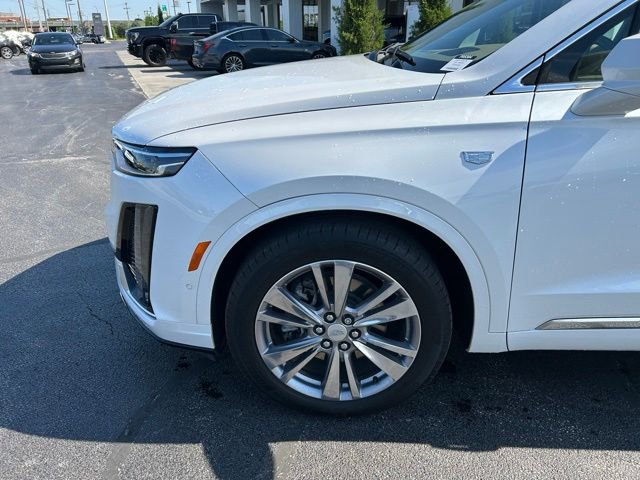 Used 2024 Cadillac XT6 Premium Luxury w/ Platinum Package AWD/4WD image 11